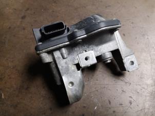 Used Exhaust throttle valve Mercedes A (W176) 1.5 A-160 CDI, A-160d 16V Price on request offered by Bongers Auto-Onderdelen Zeeland