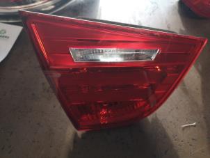 Used Taillight, left BMW 3 serie (E90) 320d 16V Corporate Lease Price on request offered by Bongers Auto-Onderdelen Zeeland