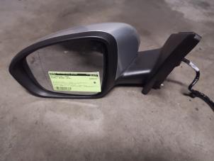 Used Wing mirror, left Renault Megane IV Estate (RFBK) Price on request offered by Bongers Auto-Onderdelen Zeeland