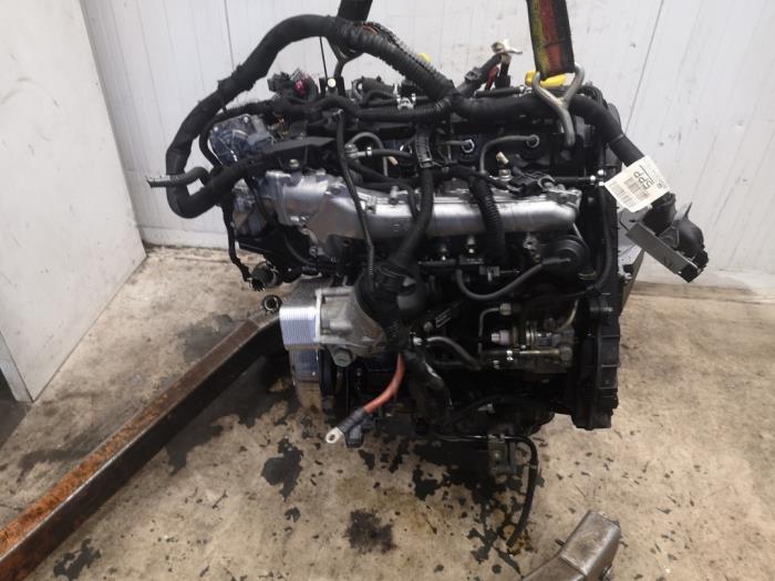 Engine from a Opel Astra H SW (L35) 1.7 CDTi 16V 2008