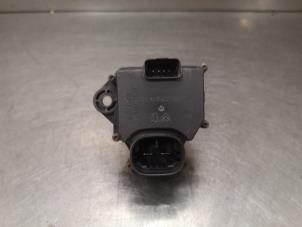 Used Cooling fin relay Citroen Berlingo Price on request offered by Bongers Auto-Onderdelen Zeeland