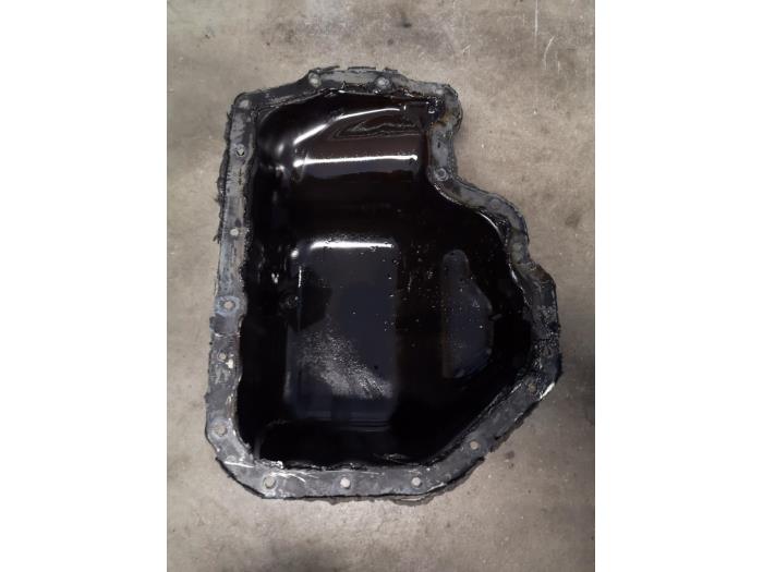 Used Sump Skoda Fabia II (5J) 1.2i Price on request offered by Bongers Auto-Onderdelen Zeeland