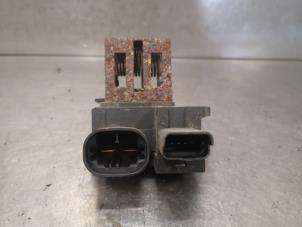 Used Cooling fin relay Peugeot 207 SW (WE/WU) 1.6 HDi 16V Price on request offered by Bongers Auto-Onderdelen Zeeland