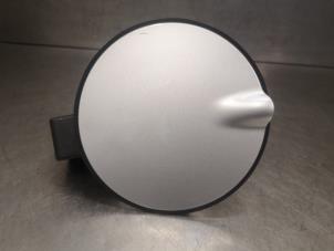 Used Tank cap cover Opel Corsa E 1.3 CDTi 16V ecoFLEX Price on request offered by Bongers Auto-Onderdelen Zeeland