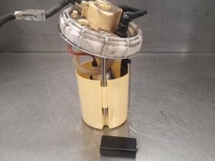 Used Electric fuel pump Opel Corsa E 1.3 CDTi 16V ecoFLEX Price on request offered by Bongers Auto-Onderdelen Zeeland