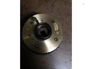 Used Camshaft sprocket Mitsubishi Outlander (CW) 2.4 16V Mivec 4x4 Price on request offered by Bongers Auto-Onderdelen Zeeland