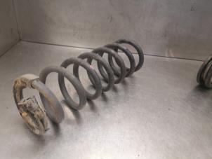 Used Rear coil spring Peugeot 4007 (VU/VV) 2.2 HDiF 16V Price on request offered by Bongers Auto-Onderdelen Zeeland