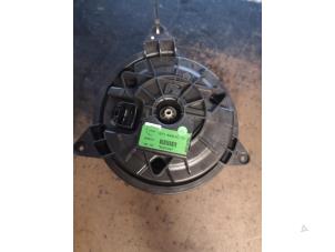 Used Heating and ventilation fan motor Ford Focus 1 Wagon 1.8 16V Price on request offered by Bongers Auto-Onderdelen Zeeland