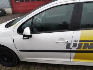 Used Door 4-door, front left Peugeot 207 SW (WE/WU) 1.6 HDi 16V Price on request offered by Bongers Auto-Onderdelen Zeeland