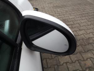 Gebrauchte Außenspiegel rechts Peugeot 207 SW (WE/WU) 1.6 HDi 16V Preis auf Anfrage angeboten von Bongers Auto-Onderdelen Zeeland