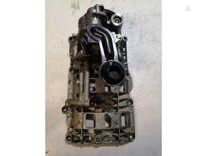 Used Oil pump BMW 1-Serie Price on request offered by Bongers Auto-Onderdelen Zeeland