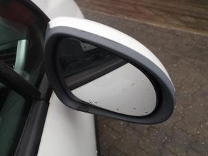 Gebrauchte Außenspiegel rechts Peugeot 207 SW (WE/WU) 1.6 HDi 16V Preis auf Anfrage angeboten von Bongers Auto-Onderdelen Zeeland