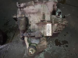 Used Gearbox Renault Master II (JD) 2.5 D T28 Price on request offered by Bongers Auto-Onderdelen Zeeland