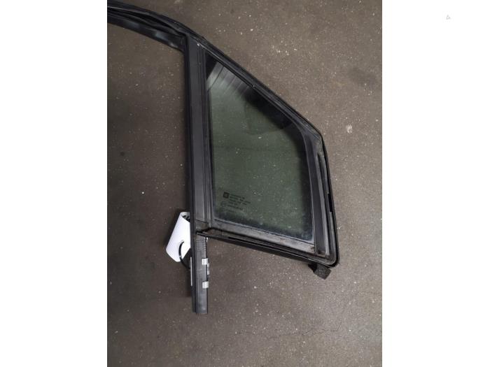 Usados Ventanilla triangular derecha delante Opel Ampera-e 1.4 16V Precio de solicitud ofrecido por Bongers Auto-Onderdelen Zeeland