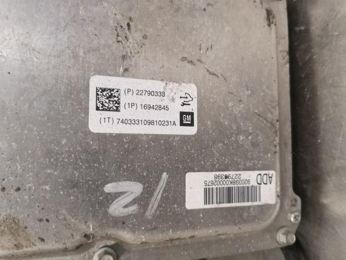 ABS pump from a Opel Ampera-e 1.4 16V 2011