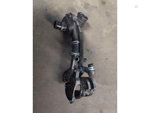 Used Thermostat housing Mercedes C Estate (S204) 2.2 C-220 CDI 16V BlueEfficiency Price on request offered by Bongers Auto-Onderdelen Zeeland