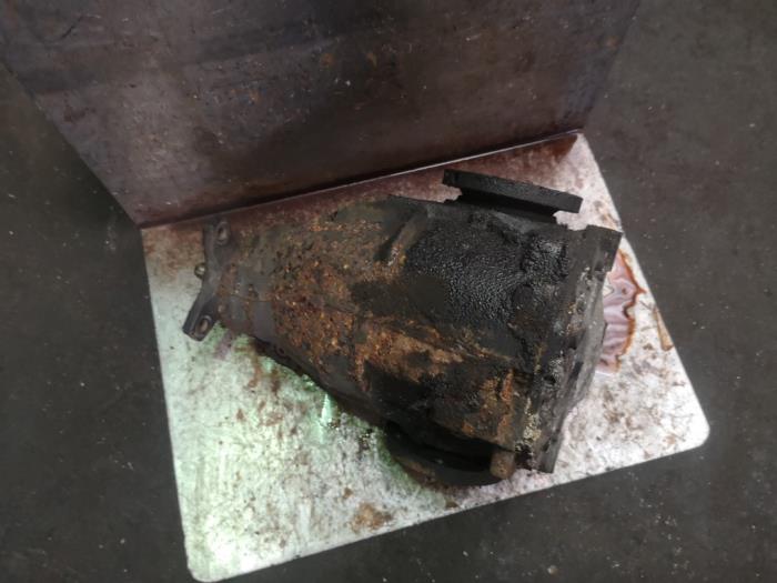 Gebrauchte Differential hinten Mercedes CLK (C208) 2.3 230K Evo 16V Preis auf Anfrage angeboten von Bongers Auto-Onderdelen Zeeland