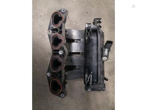 Used Intake manifold Peugeot 206 (2A/C/H/J/S) 1.4 16V Price on request offered by Bongers Auto-Onderdelen Zeeland