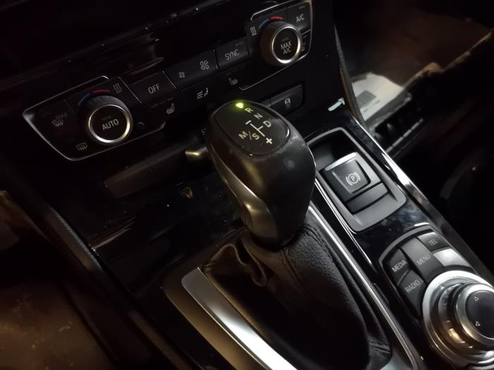Wahlhebel Automatik BMW 2 serie Active Tourer 216d 1.5 TwinPower