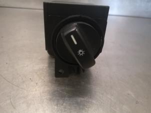 Used Light switch Mercedes A (W169) 1.5 A-150 Price on request offered by Bongers Auto-Onderdelen Zeeland