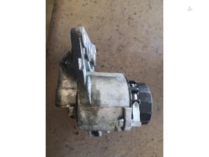 Used Oil filter housing Toyota Prius (ZVW3) 1.8 16V Price on request offered by Bongers Auto-Onderdelen Zeeland