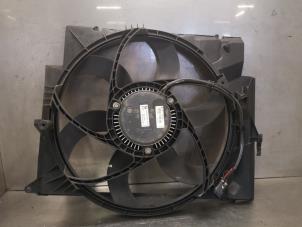 Used Cooling fans BMW 3 serie Touring (E91) 320d 16V Corporate Lease Price on request offered by Bongers Auto-Onderdelen Zeeland