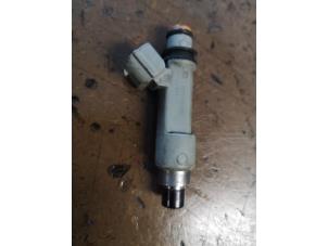 Used Injector (petrol injection) Suzuki SX4 (EY/GY) 1.6 16V VVT Comfort,Exclusive Autom. Price on request offered by Bongers Auto-Onderdelen Zeeland