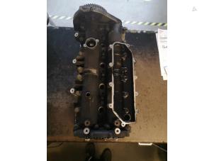Used Cylinder head Iveco New Daily IV 40C12V, 40C12V/P Price on request offered by Bongers Auto-Onderdelen Zeeland