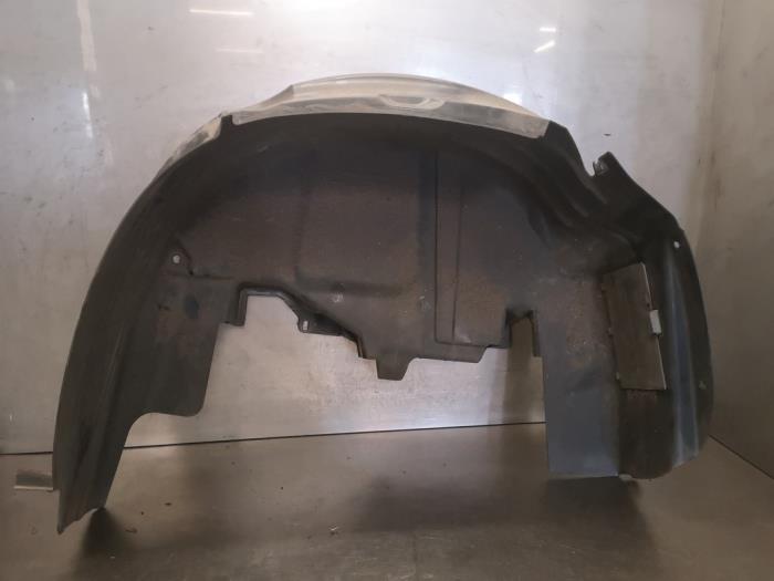 Wheel arch liner from a Fiat Panda (312) 1.2 69 2012
