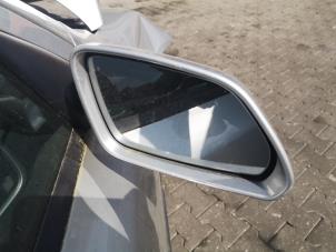 Used Wing mirror, right Skoda Octavia (1Z3) 1.6 MPI Price on request offered by Bongers Auto-Onderdelen Zeeland