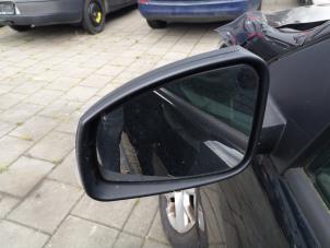 Used Wing mirror, left Renault Megane III Grandtour (KZ) 1.6 16V Price on request offered by Bongers Auto-Onderdelen Zeeland