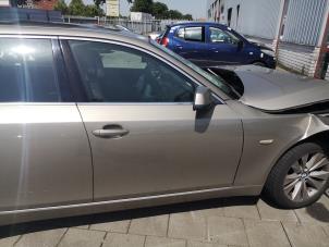 Used Front door 4-door, right BMW 5 serie Touring (E61) 525d 24V Price on request offered by Bongers Auto-Onderdelen Zeeland