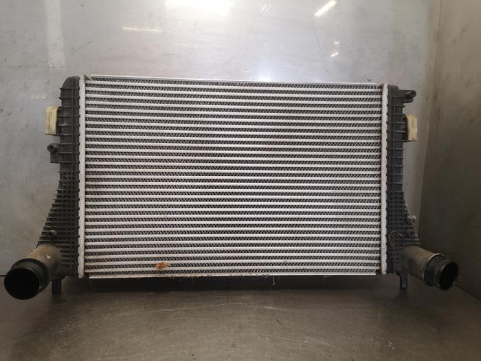 Used Intercooler Volkswagen Tiguan (5N1/2) 2.0 TDI 16V 4Motion Price on request offered by Bongers Auto-Onderdelen Zeeland