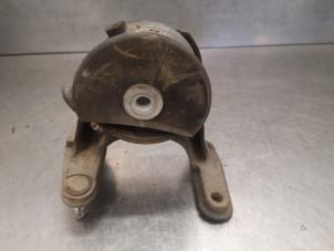 Used Engine mount Toyota RAV4 (A3) 2.2 D-CAT 16V 4x4 Price on request offered by Bongers Auto-Onderdelen Zeeland