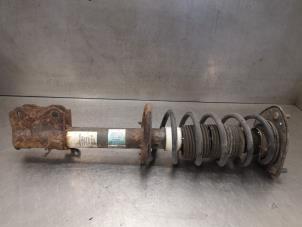 Used Front shock absorber rod, left Mitsubishi Colt (Z2/Z3) 1.5 12V DI-D MP CZ3 Price on request offered by Bongers Auto-Onderdelen Zeeland