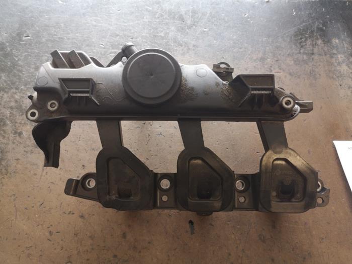 Gebrauchte Ventildeckel Renault Master III (FV) 2.3 dCi 145 16V RWD Preis auf Anfrage angeboten von Bongers Auto-Onderdelen Zeeland