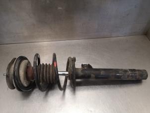 Used Front shock absorber rod, left BMW 3 serie (E46/4) 316i Price on request offered by Bongers Auto-Onderdelen Zeeland