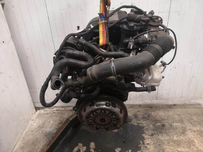 Engine Volkswagen Passat Variant 1.6 - BSE