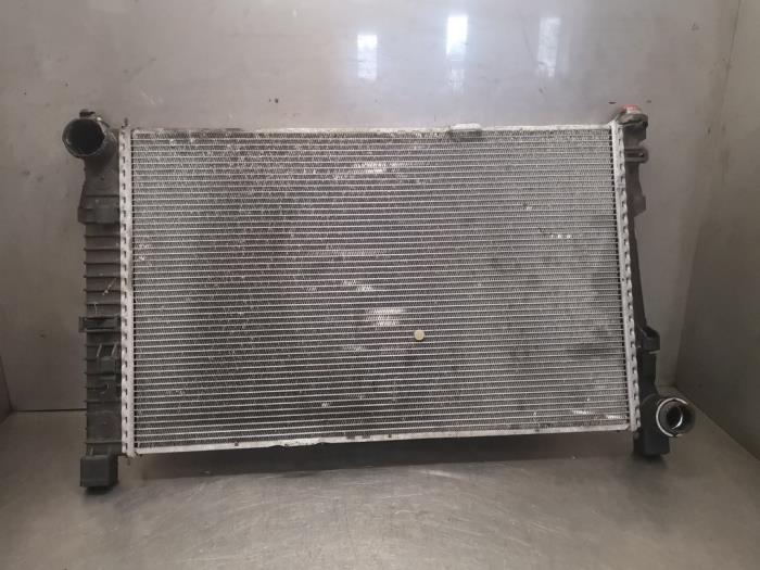 Gebrauchte Kühler Mercedes C Combi (S203) 2.2 C-200 CDI 16V Preis auf Anfrage angeboten von Bongers Auto-Onderdelen Zeeland