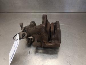 Used Rear brake calliper, left Peugeot 3008 I (0U/HU) 1.6 HDiF 16V Price on request offered by Bongers Auto-Onderdelen Zeeland