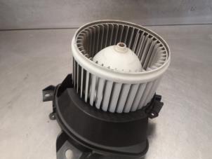 Used Heating and ventilation fan motor Opel Corsa D 1.2 ecoFLEX Price on request offered by Bongers Auto-Onderdelen Zeeland