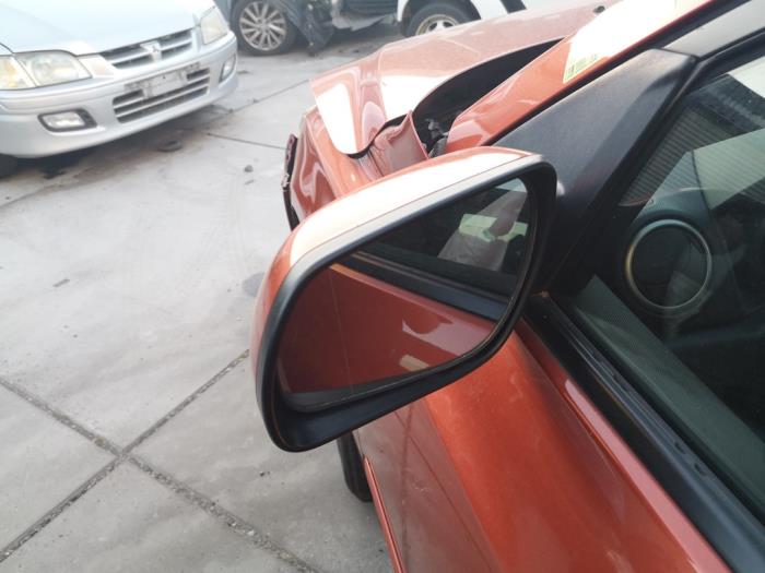 Wing mirror, left from a Mazda 3 Sport (BK14) 1.6i 16V 2006