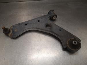 Used Front wishbone, right Opel Corsa E 1.3 CDTi 16V ecoFLEX Price on request offered by Bongers Auto-Onderdelen Zeeland