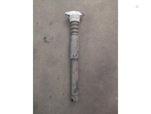 Used Rear shock absorber, left Audi A4 Avant (B7) Price on request offered by Bongers Auto-Onderdelen Zeeland