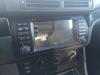 Radio from a BMW 5 serie Touring (E39), 1996 / 2004 520i 24V, Combi/o, Petrol, 2.171cc, 125kW (170pk), RWD, M54B22; 226S1, 2000-09 / 2003-12, DS11; DS21 2001