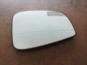 Used Mirror glass, right Renault Laguna Price on request offered by Bongers Auto-Onderdelen Zeeland