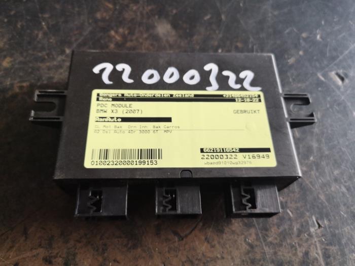 Begagnade PDC-modul BMW X3 (E83) 3.0d 24V Pris € 48,40 Inklusive moms erbjuds av Bongers Auto-Onderdelen Zeeland