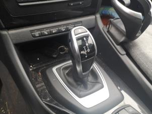 Used Automatic gear selector BMW X1 (E84) xDrive 18d 2.0 16V Price on request offered by Bongers Auto-Onderdelen Zeeland