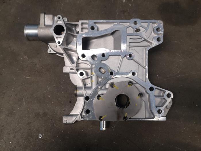 Ölpumpe van een Daewoo Orlando (YYM/YYW) 1.8 16V VVT 2012