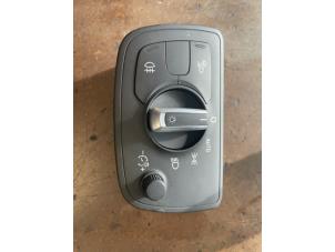 Usados Interruptor de luz Audi A6 Precio de solicitud ofrecido por Bongers Auto-Onderdelen Zeeland